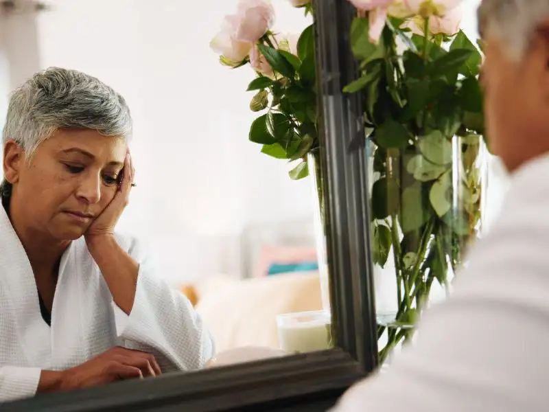 mơ thấy rụng nhiều răng